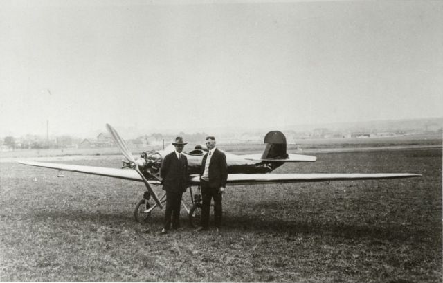 Fliegerschule Klemm-Flug Hanns Klemm mit Fluglehrer Hermann Weller Klemm L22 1928 (HdG)